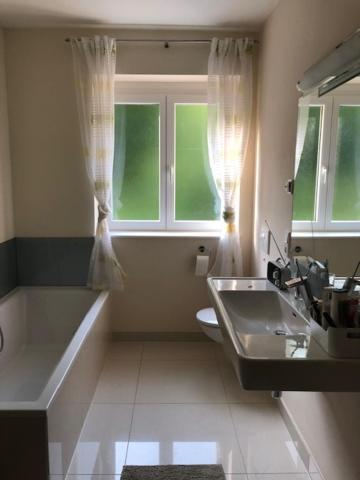 Velden View Ferienwohnung Mit Grosser Sonnenterrasse Und See- Und Karawankenblick Фельден-ам-Вертерзе Екстер'єр фото